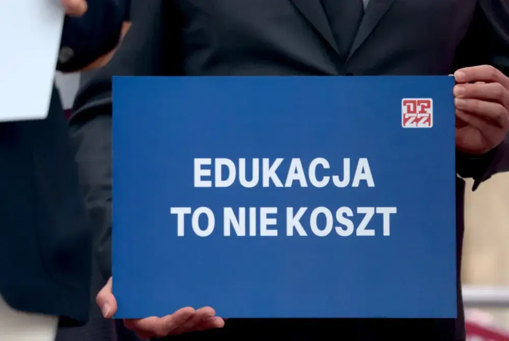 Podwyżki dla nauczycieli 2026: Nowe stawki i terminy wypłat
