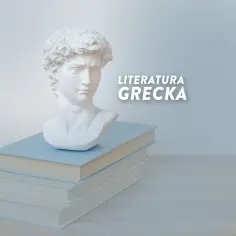 Biały biust na stosie książek, symbolizujący, jak literatura antyczna przedstawia tragizm ludzkiego losu. Napis "LITERATURA GRECKA".