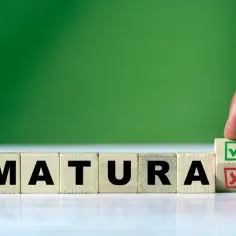 Gramatyka na maturze: Kluczowe zagadnienia i skuteczne metody nauki