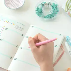 Inspirujące strony do bullet journal: kreatywne pomysły i układy