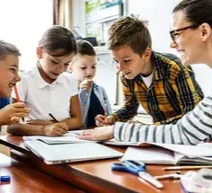 Nauczyciel nauczania początkowego czy edukacji wczesnoszkolnej - różnice